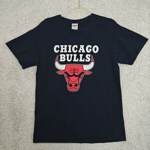 Vintage 1990s Chicago Bulls‎ Gildan Mens T Shirt Sz Med Michael Jordan GOAT